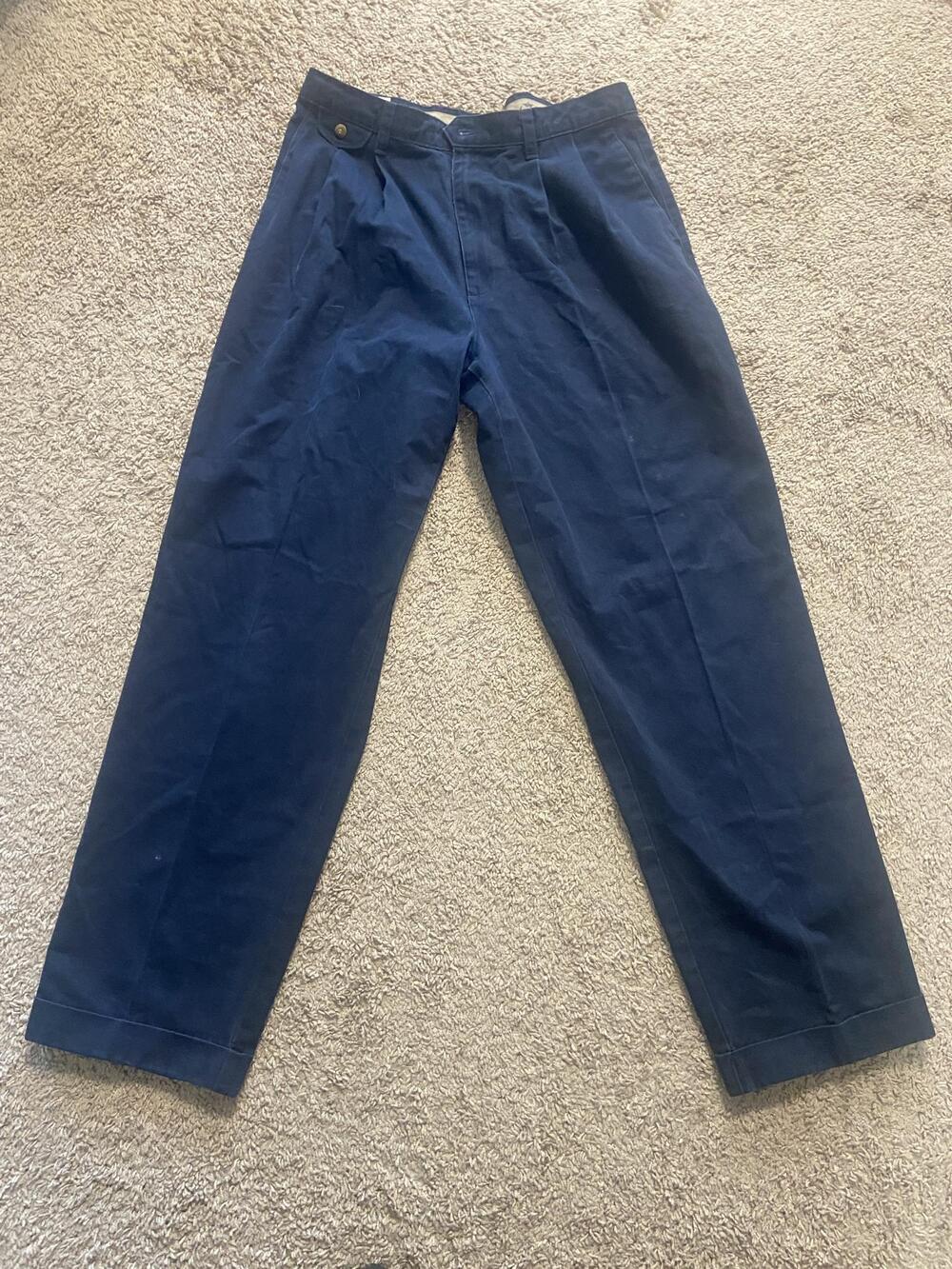 Dockers Pants Mens 34x30 Blue Chino Classic Fit Pleated Cotton Casual Pockets
